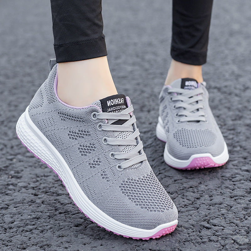 Soft-soled breathable casual shoes